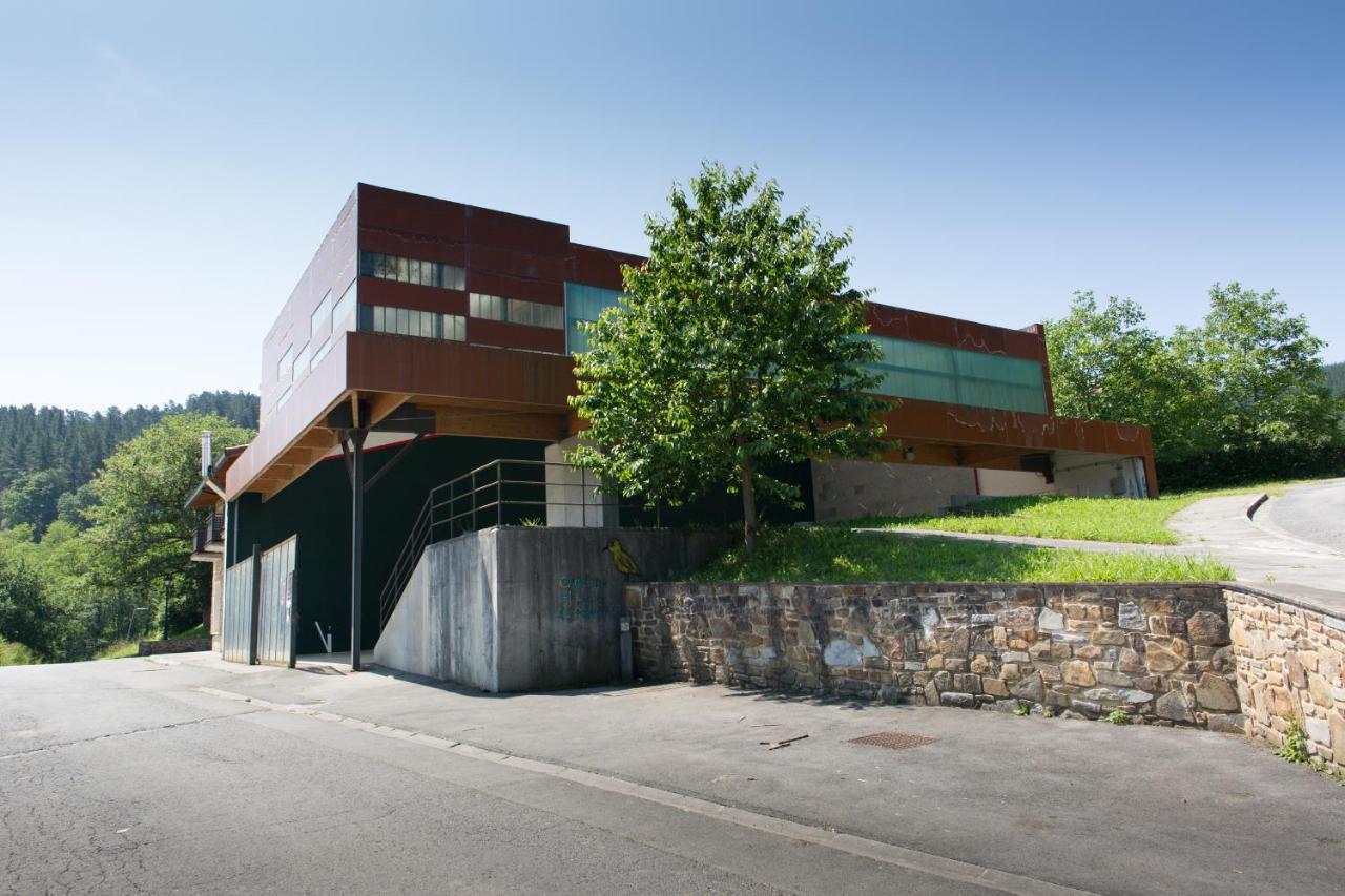 Estudios Ermitabarri Zeberio Exterior foto